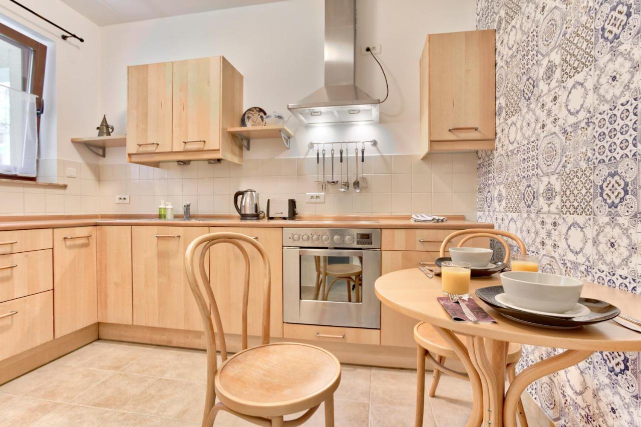 Tyzenhauz Apartments Economy Krakkó Kültér fotó